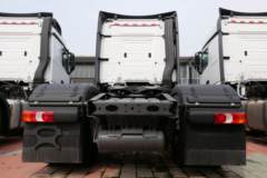 奔驰 新Actros重卡 450马力 4X2 牵引车(国六)