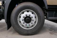 福田 奥铃大黄蜂 Home版 245马力 9.6米冷藏车(国六)(LHM5180XLCBJA3)
