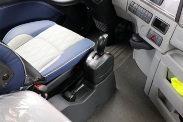 ���� ŷ��EST 580���� 6X4 �Զ���ǣ����(����)(BJ4259Y6DHL-12)ͼƬ