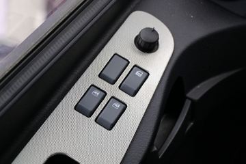 ���� ŷ��EST 580���� 6X4 �Զ���ǣ����(����)(BJ4259Y6DHL-12)ͼƬ