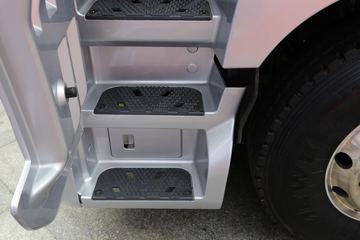 ���� ŷ��EST 580���� 6X4 �Զ���ǣ����(����)(BJ4259Y6DHL-12)ͼƬ