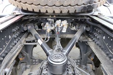 ���� ŷ��EST 580���� 6X4 �Զ���ǣ����(����)(BJ4259Y6DHL-12)ͼƬ