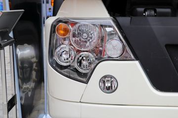 �й����� HOWO TX 330���� 6X2 9.4����س�(����)(ZZ5257XLCN56CGF1)ͼƬ