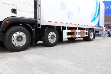 �й����� HOWO TX 330���� 6X2 9.4����س�(����)(ZZ5257XLCN56CGF1)ͼƬ