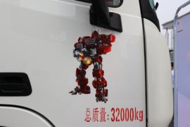 福田欧曼底盘&nbsp;油罐车外观图片