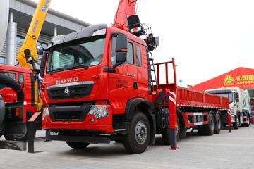 中国重汽 HOWO TX 350马力 8X4 随车起重运输车(国六)(徐工机械)(XGS5310JSQZ6)