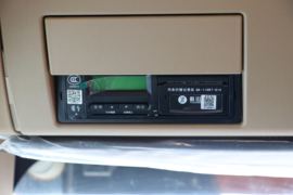 重汽豪沃(HOWO)底盘&nbsp;随车吊驾驶室图片