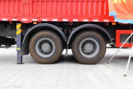 重汽豪沃(HOWO)底盘&nbsp;随车吊底盘图片