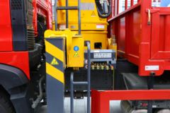 中国重汽 HOWO TX 350马力 6X4 随车起重运输车(国六)(徐工机械)(XGS5251JSQZ6)