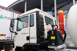 重汽豪沃(HOWO)底盘&nbsp;吸污/吸粪车外观图片