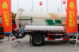 重汽豪沃(HOWO)底盘&nbsp;吸污/吸粪车上装图片