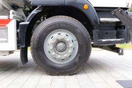 重汽汕德卡底盘&nbsp;垃圾运输车底盘图片