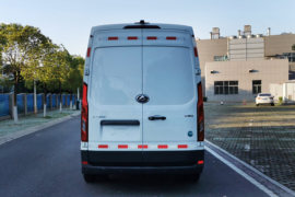 上汽大通底盘&nbsp;冷藏车外观图片