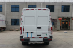 依维柯 得意 129马力 4X2 5.995米冷藏车(新飞牌)(XKC5047XLC6M)