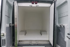 依维柯 得意 129马力 4X2 5.995米冷藏车(新飞牌)(XKC5047XLC6M)