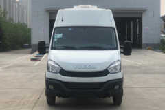 依维柯 欧胜 170马力 4X2 5.995米冷藏车(新飞牌)(XKC5046XLC6M)