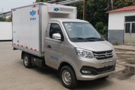 长安跨越底盘&nbsp;冷藏车外观图片