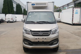 长安跨越底盘&nbsp;冷藏车外观图片