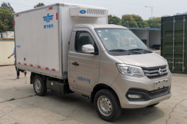 长安跨越底盘&nbsp;冷藏车外观图片