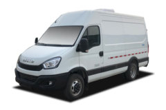 依维柯 得意 129马力 4X2 4.875米冷藏车(新飞牌)(XKC5045XLC6M)