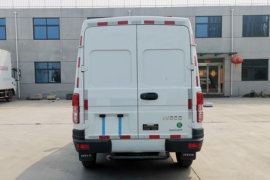 南京依维柯底盘&nbsp;冷藏车外观图片
