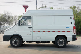 南京依维柯底盘&nbsp;冷藏车外观图片