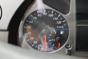 �������� ��ʨC6 330���� 8X4 7.6���������������䳵(����)(�м���)(CQ5317GJBHV09286)ͼƬ