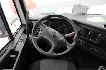 �������� ��ʨC6 330���� 8X4 7.6���������������䳵(����)(�м���)(CQ5317GJBHV09286)ͼƬ