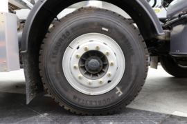 杰狮&nbsp;混凝土搅拌车底盘                                                图片