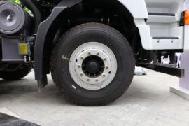 杰狮&nbsp;混凝土搅拌车底盘                                                图片