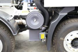 杰狮&nbsp;混凝土搅拌车底盘                                                图片