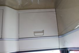 HOWO TH7&nbsp;冷藏车驾驶室图片