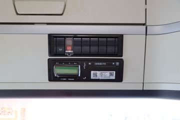 �й����� HOWO TH7�ؿ� 460���� 8X4 ��س�(����)(��Ҷ��)ͼƬ