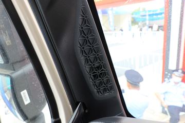 �й����� HOWO TH7�ؿ� 460���� 8X4 ��س�(����)(��Ҷ��)ͼƬ