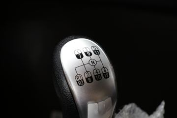 �й����� HOWO TH7�ؿ� 460���� 8X4 ��س�(����)(��Ҷ��)ͼƬ