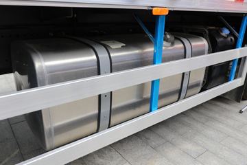 �й����� HOWO TH7�ؿ� 460���� 8X4 ��س�(����)(��Ҷ��)ͼƬ