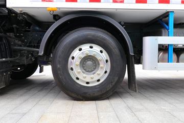 �й����� HOWO TH7�ؿ� 460���� 8X4 ��س�(����)(��Ҷ��)ͼƬ