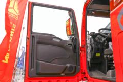 中国重汽 汕德卡SITRAK C7H重卡 540马力 6X4 AMT自动挡牵引车(国六)(ZZ4256V324HF1B)