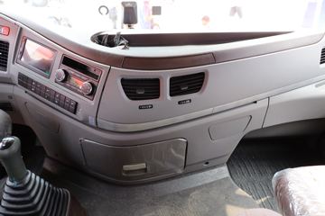 �������ó� �����콢KX ����� 520���� 6X4ǣ����(Һ��)(����)ͼƬ