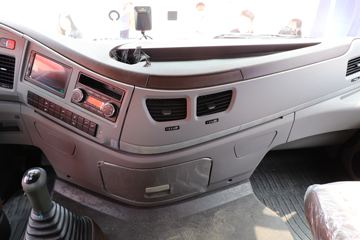 �������ó� �����콢KX ����� 520���� 6X4ǣ����(Һ��)(����)ͼƬ