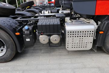 �������ó� �����콢KX ����� 520���� 6X4ǣ����(Һ��)(����)ͼƬ