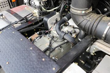 �������ó� �����콢KX ����� 520���� 6X4ǣ����(Һ��)(����)ͼƬ