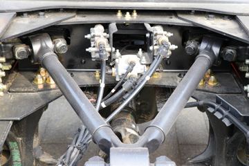 �������ó� �����콢KX ����� 520���� 6X4ǣ����(Һ��)(����)ͼƬ