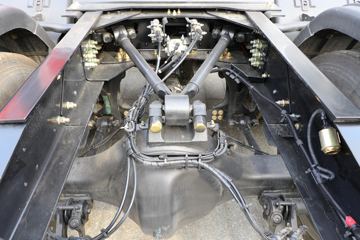 �������ó� �����콢KX ����� 520���� 6X4ǣ����(Һ��)(����)ͼƬ