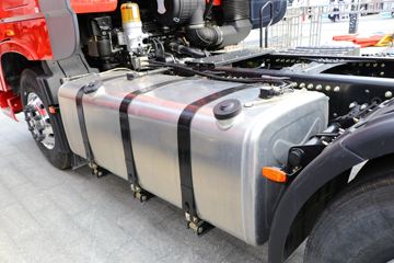 �������ó� �����콢KX ����� 520���� 6X4ǣ����(Һ��)(����)ͼƬ