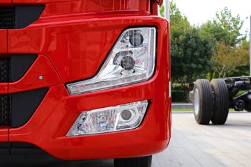 �������ó� �����콢KX 600���� 6X4 AMT�Զ���ǣ����(����)(Һ��)ͼƬ
