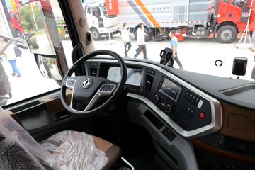 �������ó� �����콢KX 600���� 6X4 AMT�Զ���ǣ����(����)(Һ��)ͼƬ