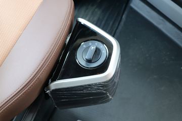 �������ó� �����콢KX 600���� 6X4 AMT�Զ���ǣ����(����)(Һ��)ͼƬ