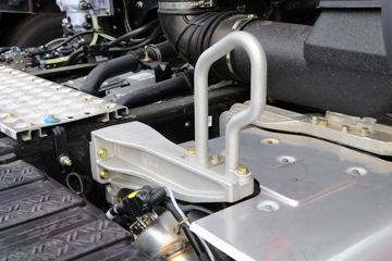 �������ó� �����콢KX 600���� 6X4 AMT�Զ���ǣ����(����)(Һ��)ͼƬ