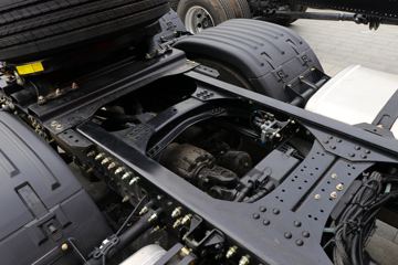 �������ó� �����콢KX 600���� 6X4 AMT�Զ���ǣ����(����)(Һ��)ͼƬ